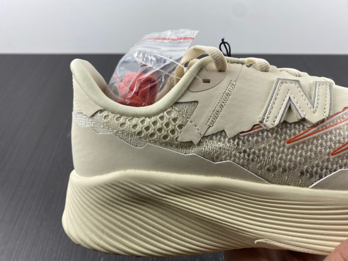 NEW BALANCE SNEAKER NB037