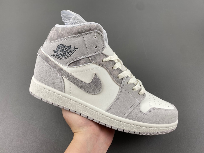 Air Jordan 1 Mid SE Neutral Grey Sail FQ7720-002