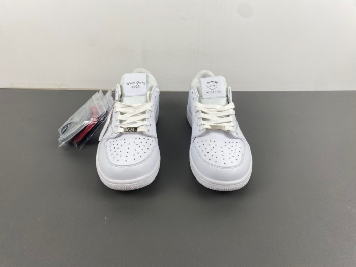 TRAVIS SCOTT X AIR JORDAN 1 LOW WHITE PARTY 240729