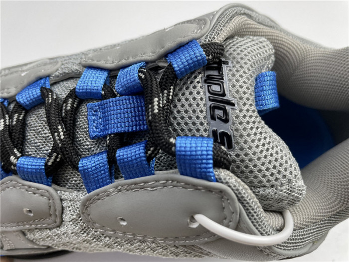 TRIPLES TRAINER SNEAKERS 2000033