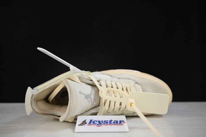 AIR JORDAN 4 X OFW CV9388-100