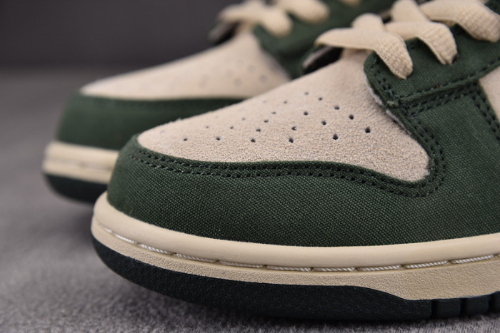 Nike SB Dunk Low Eire 304292-185