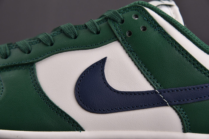 Nike Dunk Low Retro Gorge Green Midnight Navy (Women