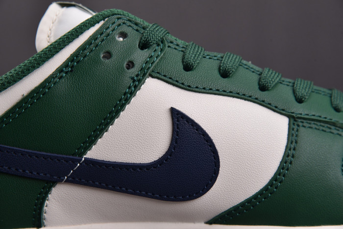 Nike Dunk Low Retro Gorge Green Midnight Navy (Women
