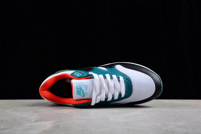 LEBRON JAMES NIKE AIR MAX 1 "LIVERPOOL" FB8914-100