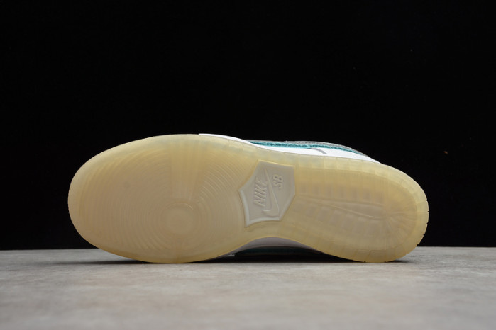 diamond S*pply co. x dunk low pro sb 