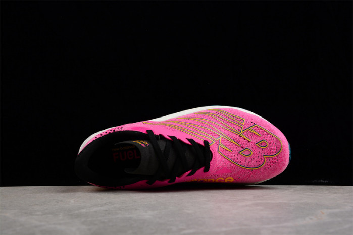 NEW BALANCE SNEAKER 014