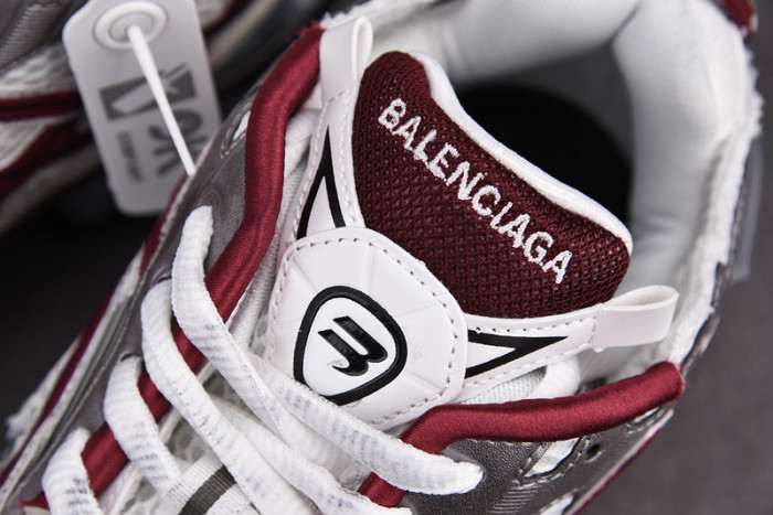 RUNNER SNEAKER RS038