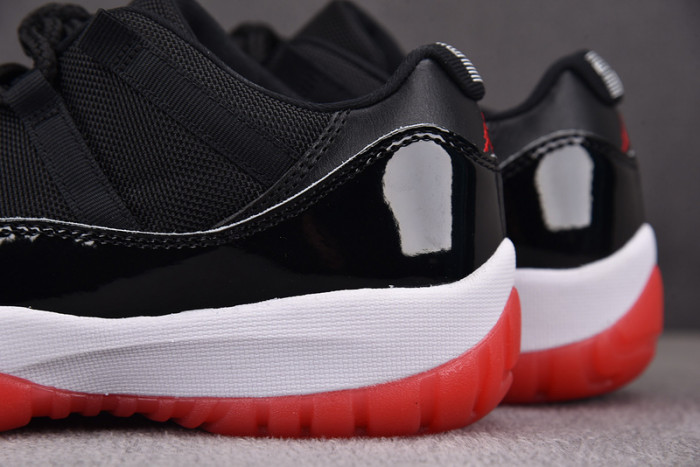 Air Jordan 11 Retro Low 
