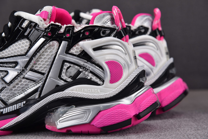 RUNNER SNEAKER RS039