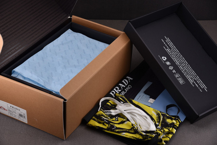 Pra*a snekaers p000102