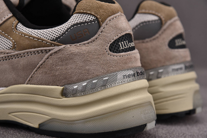 NEW BALANCE SNEAKER NB082