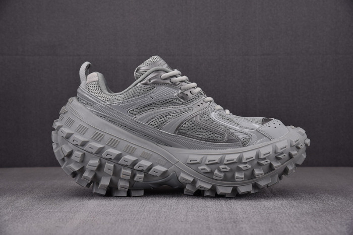 DEFENDER SNEAKER DS016