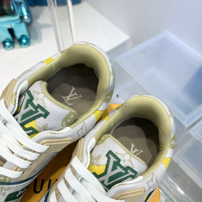 LV SNEAKER LV-000345