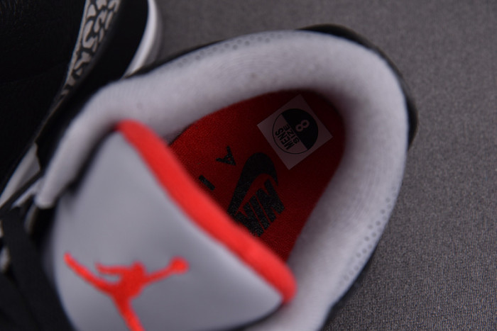 Air Jordan 3 “Black Cement” 854262-001