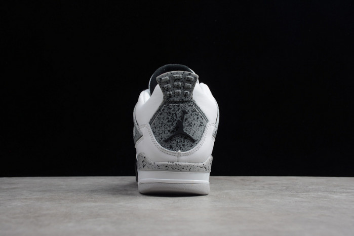 Air Jordan 4 OG “White Cement” 840606-192