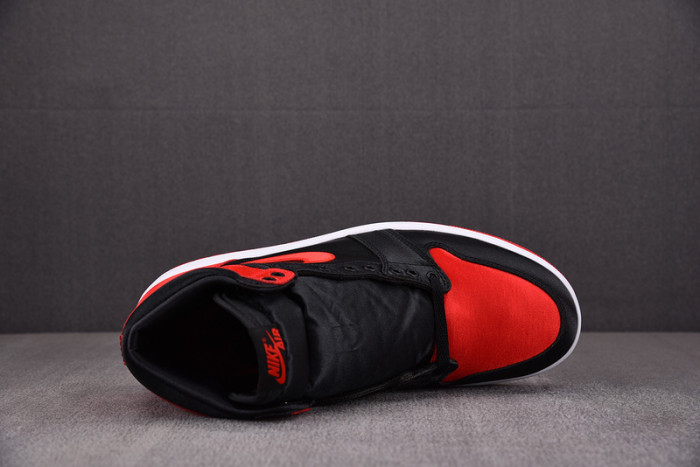 Air Jordan 1 High OG WMNS “Satin Bred” FD4810-061
