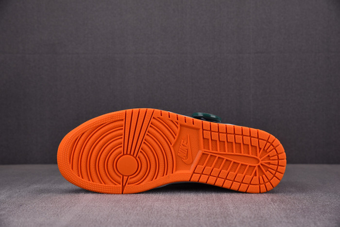 Jordan 1 Low Shattered Backboard 553558-128