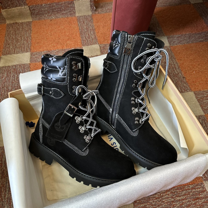 LV BOOTS L000024
