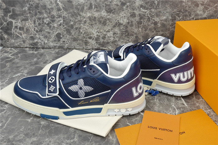 LV SNEAKER LV-000277