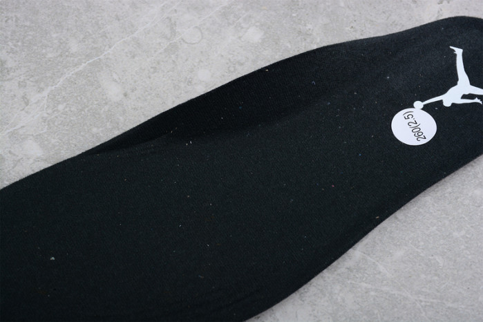 AIR JORDAN 4 “MILITARY BLACK” DH6927-111