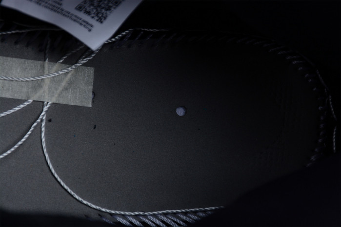 Air Jordan 1 Retro High OG "Heirloom" 555088-202