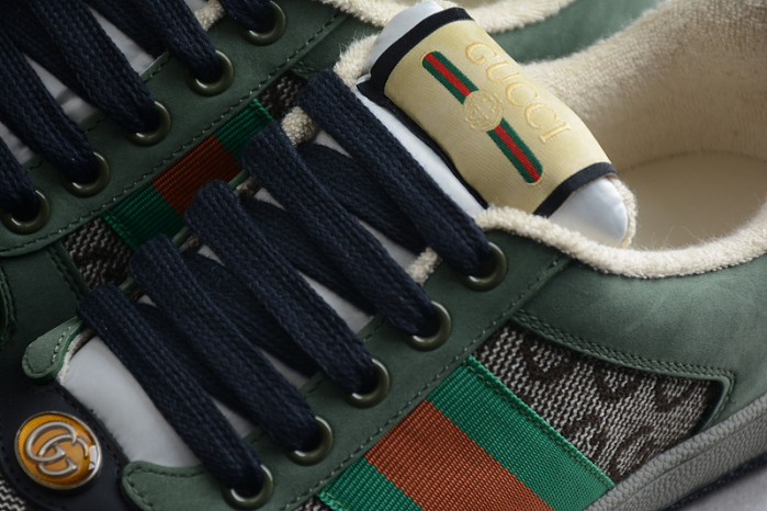 G*u*i* trainer sneaker 97