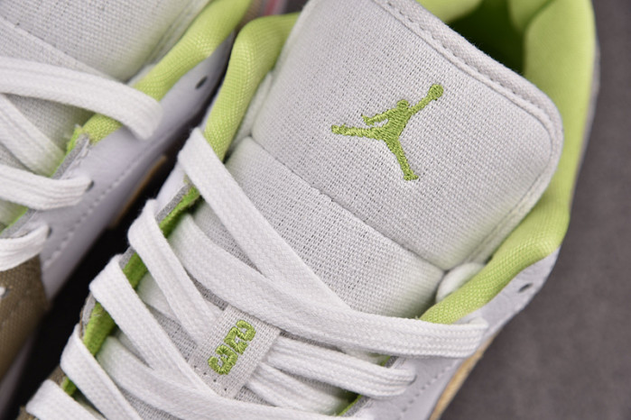 Jordan 1 Low Pastel Grind Vivid Green (GS) DJ0341-100