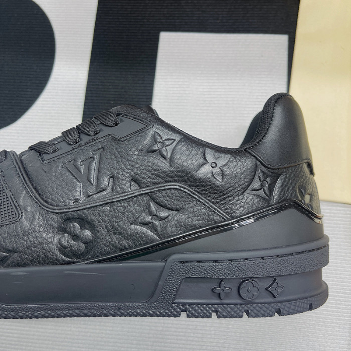 l**is V*t*n trainer sneaker lv-000040