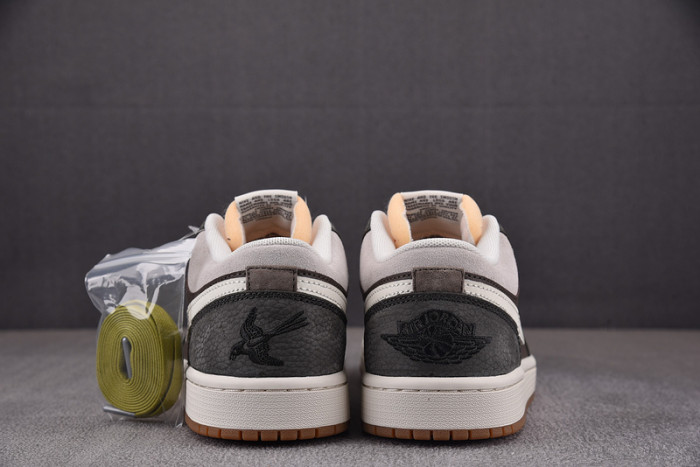 Jordan 1 Low SNKRS Day Korea Magpie (2023) FD0399-004