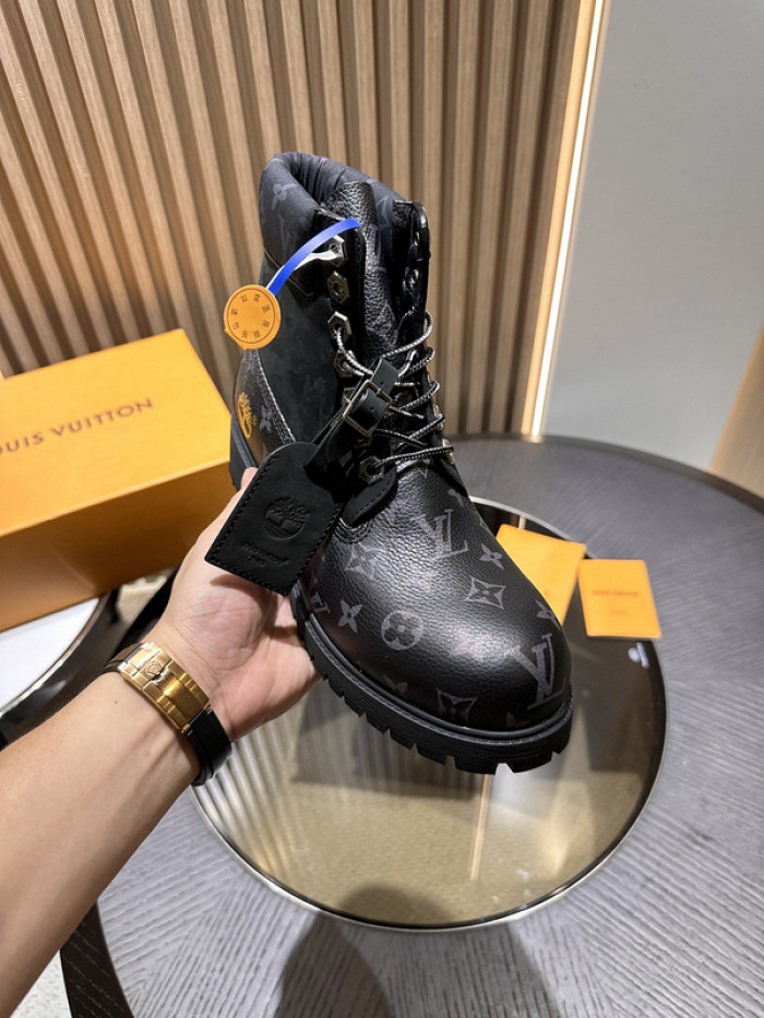 LV BOOTS L000020