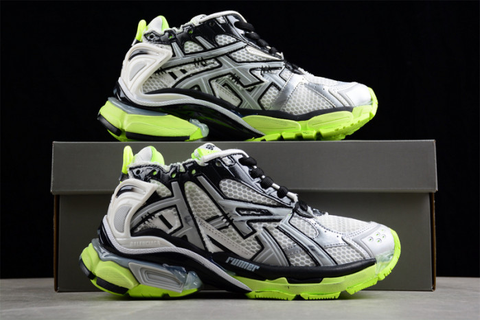 RUNNER SNEAKER RS076