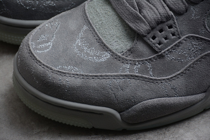 AIR JORDAN 4 RETRO "KAWS" 930155-003