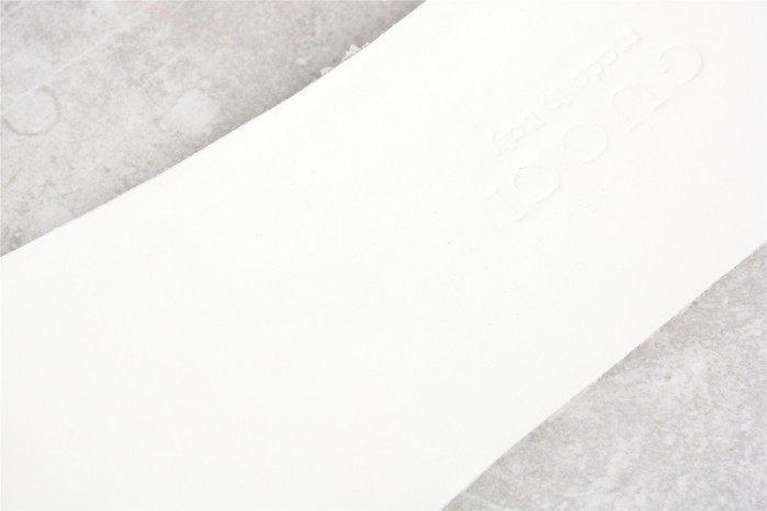 G*u*i* trainer sneaker 91