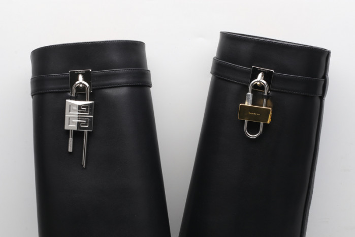 GIVENCHY BOOST GB 000002