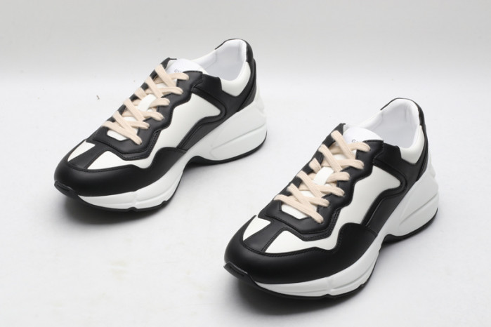 G*u*i* trainer sneaker110