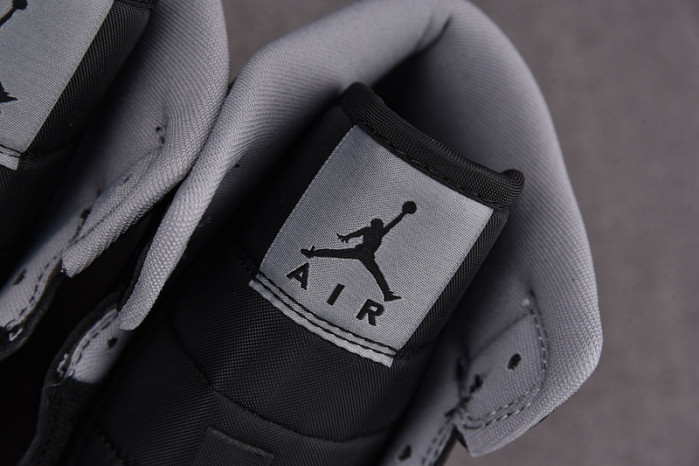 Jordan 1 Mid Shadow (W) BQ6472-007