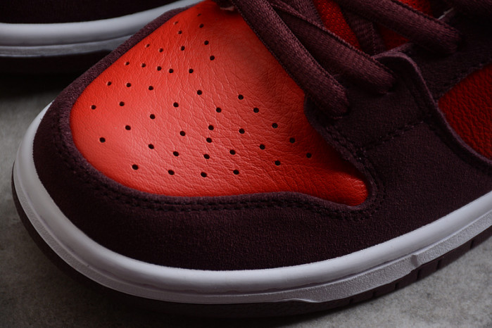 Nike SB Dunk Low Cherry DM0807-600