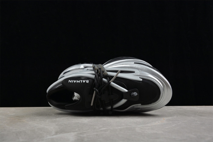 BALMAIN SNEAKERS BM024