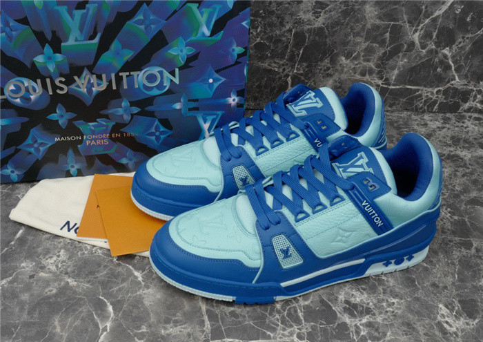 LV SNEAKER LV-000289