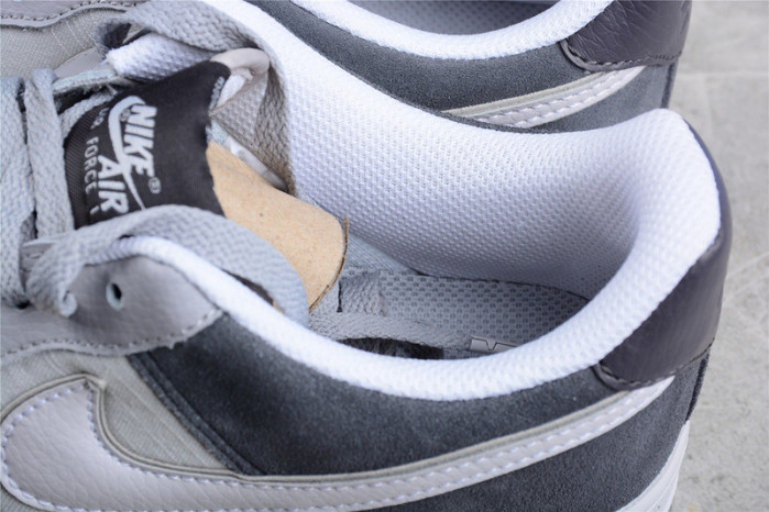 Nike Air Force 1 Low 