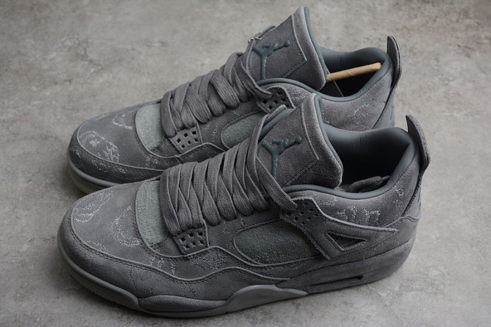 AIR JORDAN 4 RETRO "KAWS" 930155-003