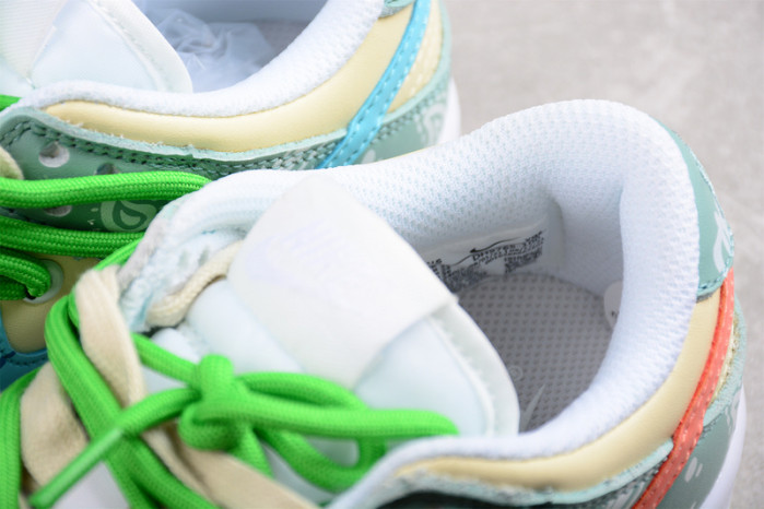 Nike SB Dunk Low DH9765-100