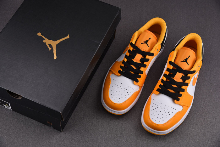 Jordan 1 Low Taxi 553558-701