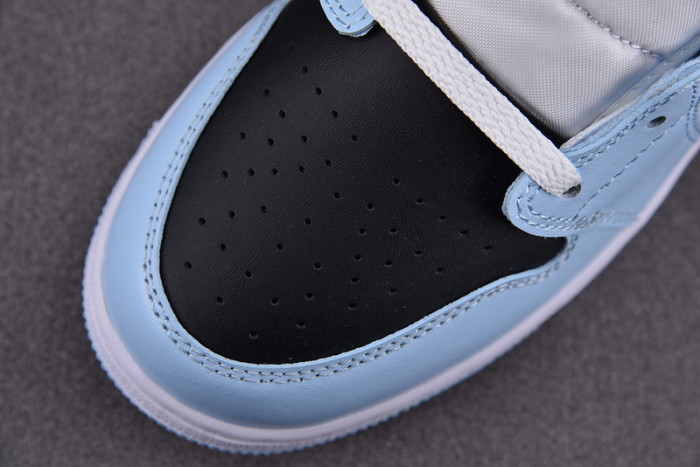 Jordan 1 Mid Ice Blue (GS) 555112-401