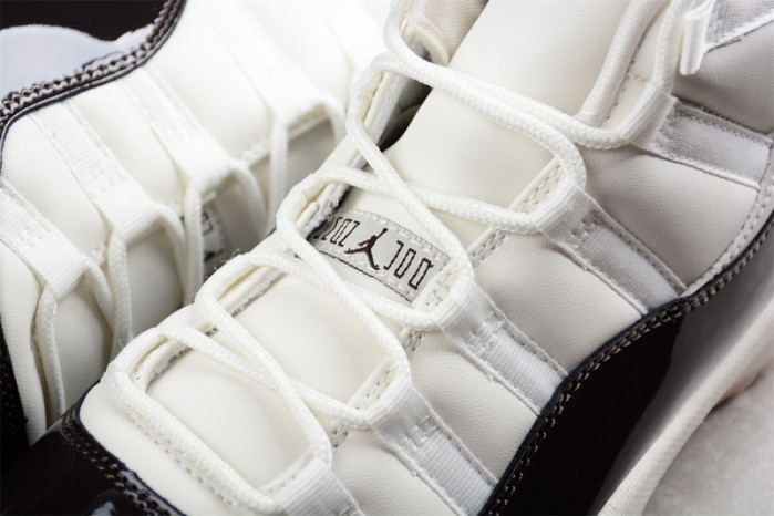 Air Jordan 11 WMNS “Neapolitan” AR0715-101