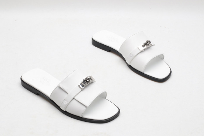 Herme* Sandal55