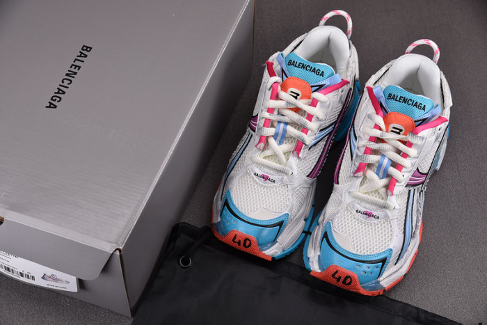 RUNNER SNEAKER RS067