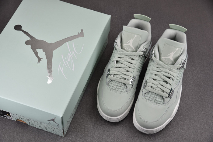 Air Jordan 4 WMNS 