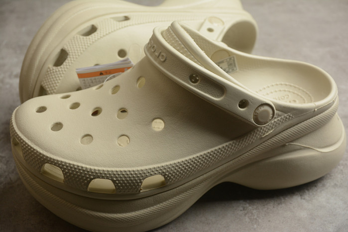 Cr*0*s x salehe bembury c00022